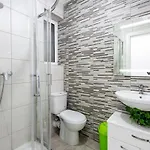Modern & Spacious In The Heart Of By 360 Estates Pietà