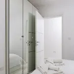 Modern & Spacious In The Heart Of By 360 Estates Apartman