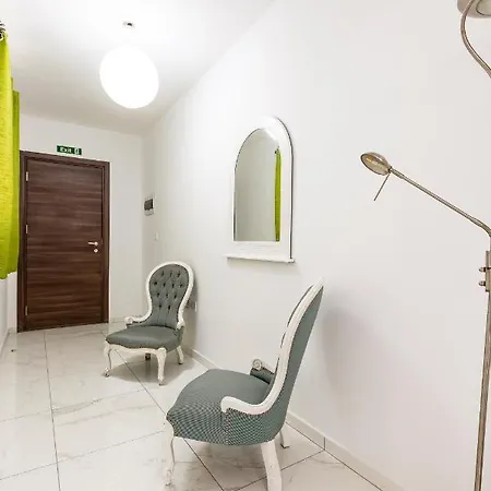 Modern & Spacious In The Heart Of By 360 Estates Apartment Pieta