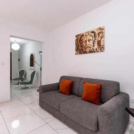 Appartement Modern & Spacious In The Heart Of By 360 Estates