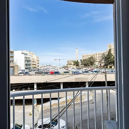 Διαμέρισμα Modern & Spacious In The Heart Of By 360 Estates