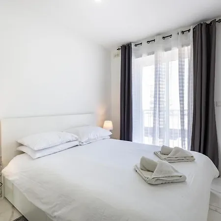 Διαμέρισμα Modern & Spacious In The Heart Of By 360 Estates Pietà