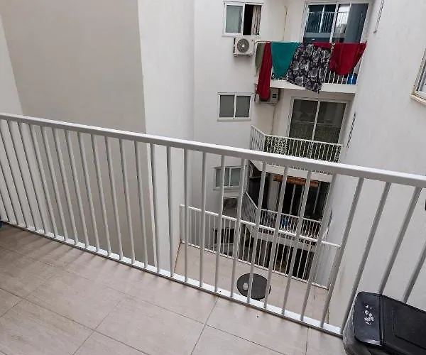 Апартаменты Modern & Spacious In The Heart Of By 360 Estates