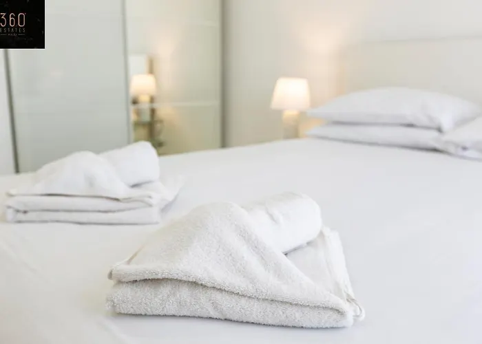 Modern & Spacious In The Heart Of By 360 Estates * Pietà